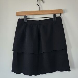 Club Monaco Womens Skirt Size 2 Black Scalloped Hem Mini